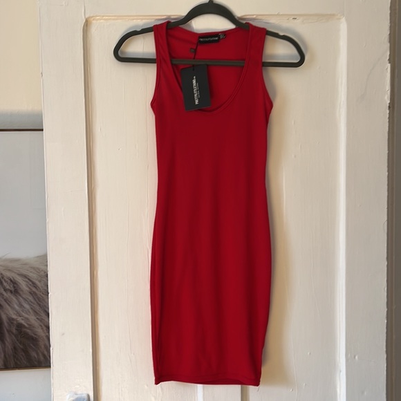 ***WILL BE DONATED IF NOT SOLD THIS WEEK***PLT Red Ribbed Summer Dress - Picture 7 of 9